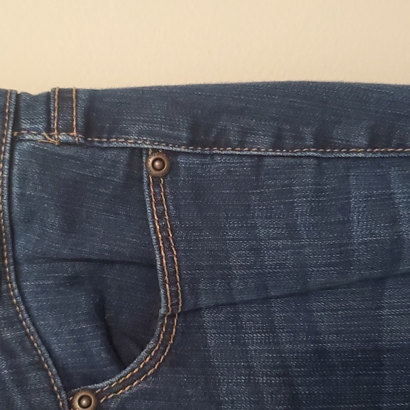 New York and Co Soho jeans Bootcut medium wash Jeans.  HOST PICK!! - Picture 3 of 5